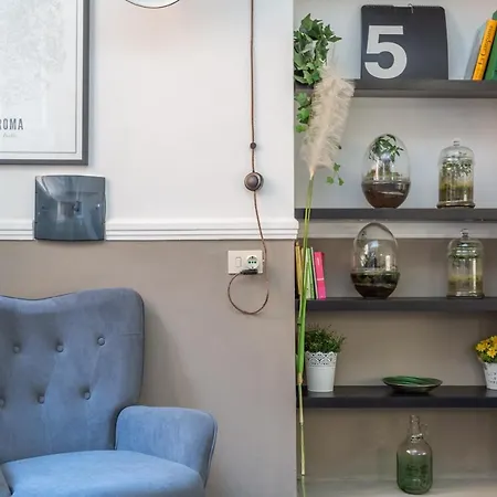 Charm Near Piazza Navona - Cozy Loft For 2 شقة روما